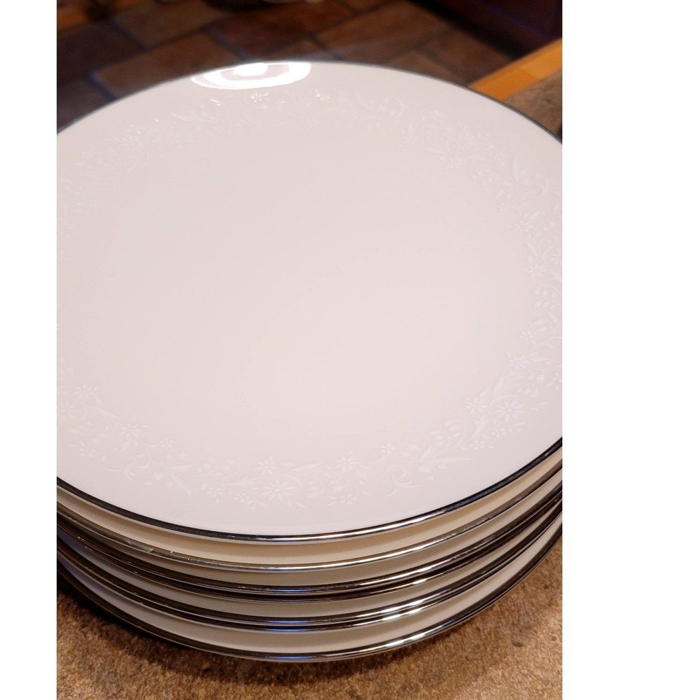 Noritake Ivory China Lorelei 7541 Salad lunch Plates Set 4 Platinum Trim Floral
